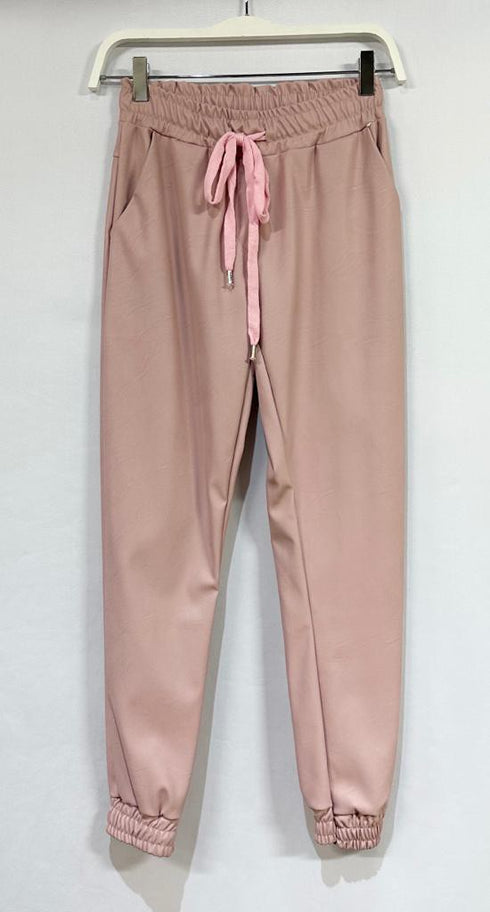 CUFFED JOGGER WITH POCKETS