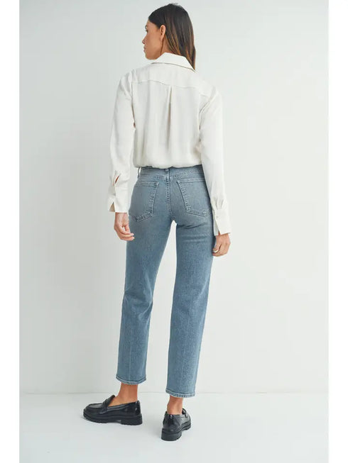 CLEAN MID RISE JEAN