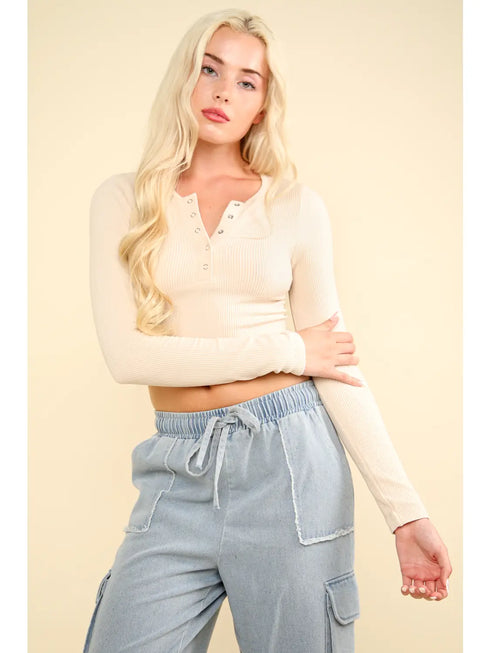CROP HENLEY TOP